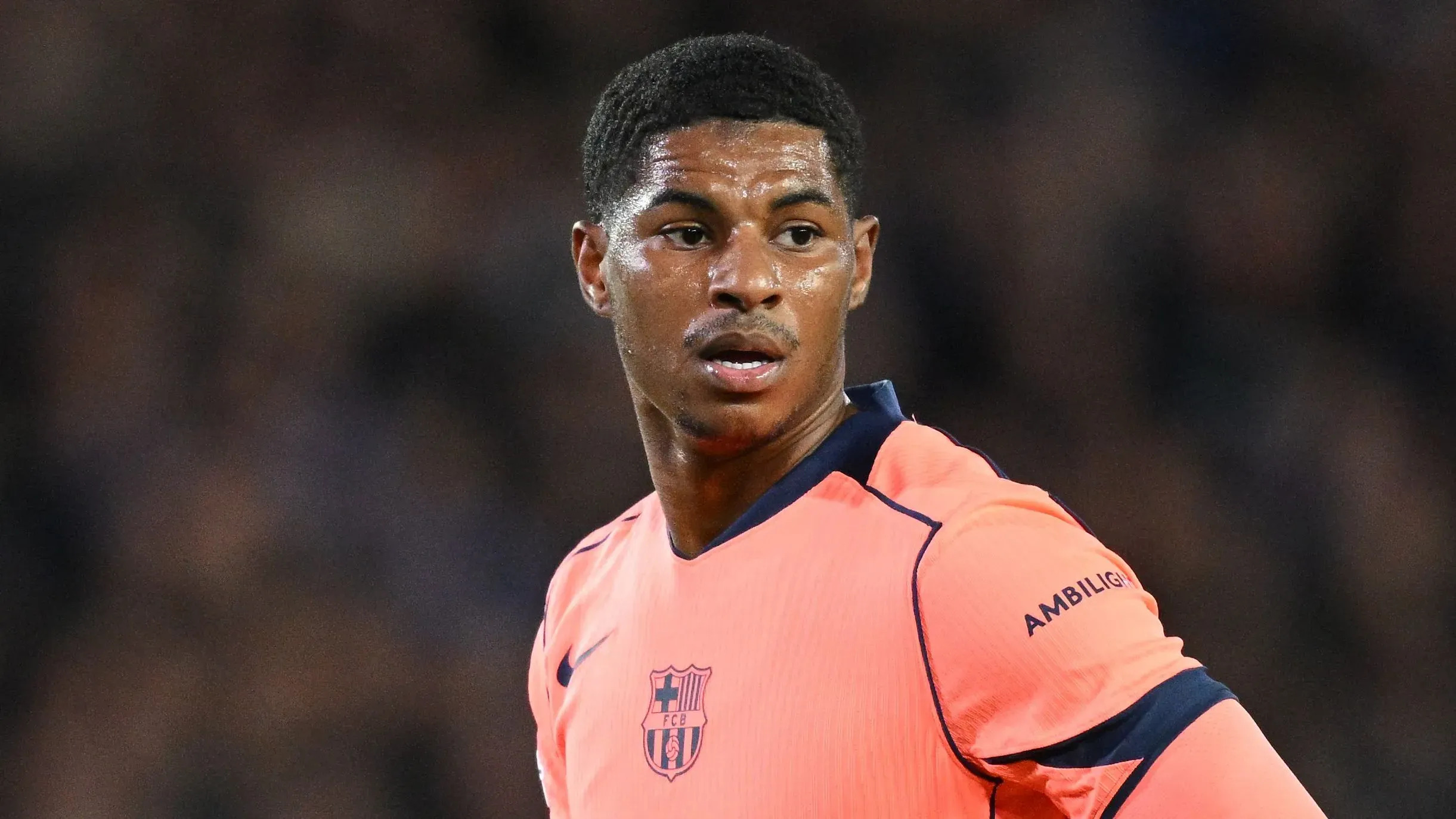 Rashford em jogo do Barcelona.