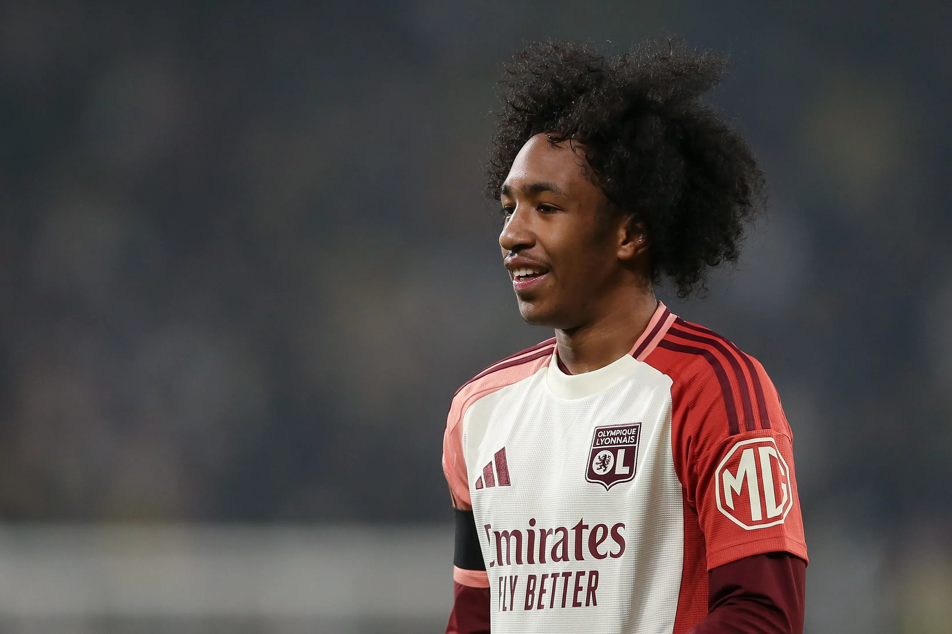 Barcelona tem o nome do jovem atacante Malick Fofana, de 20 anos, do Olympique Lyonnais, da França, como um possível substituto de Rashford (Foto: Ahmad Mora/Getty Images)