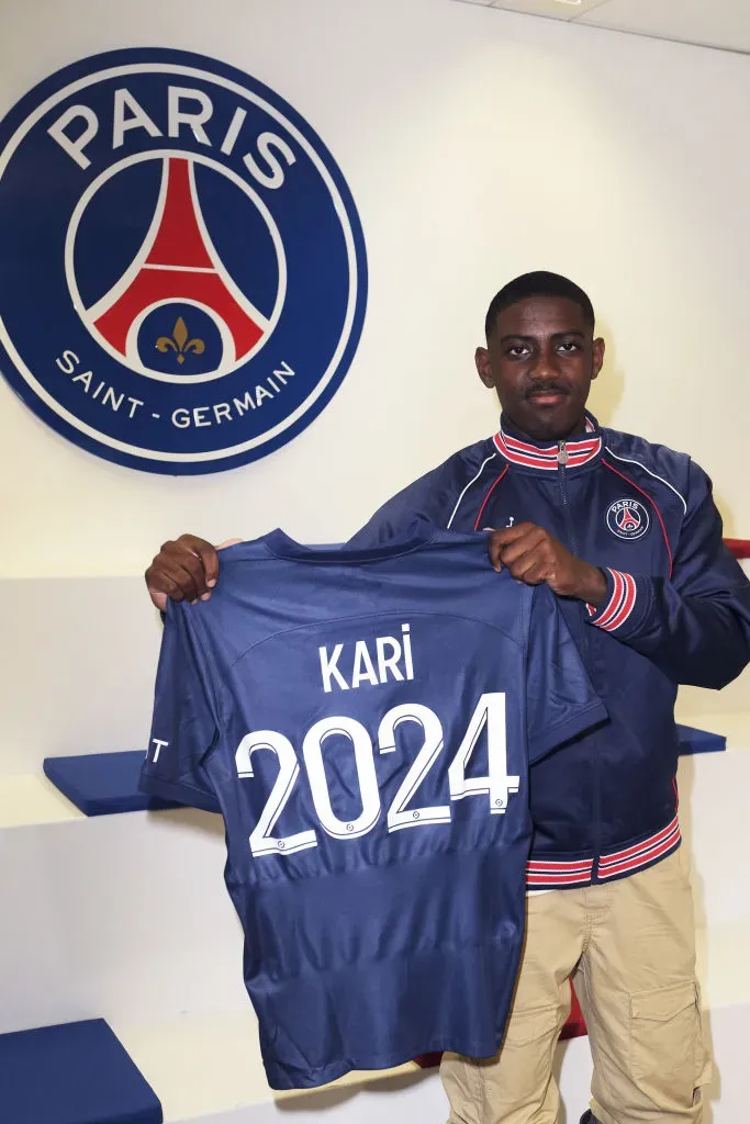 Ayman Kari era jovem promessa do clube. Laurent Viteur/Getty Images For PSG