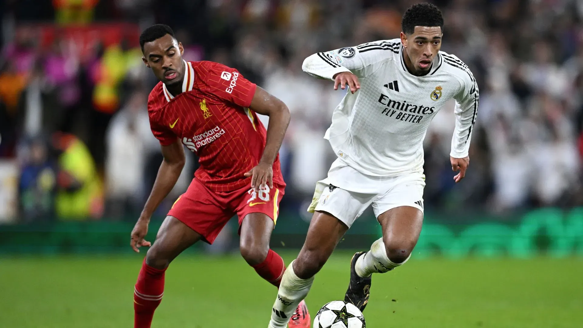 Jude Bellingham em ação pelo Real Madrid. (foto: Justin Setterfield/Getty Images)