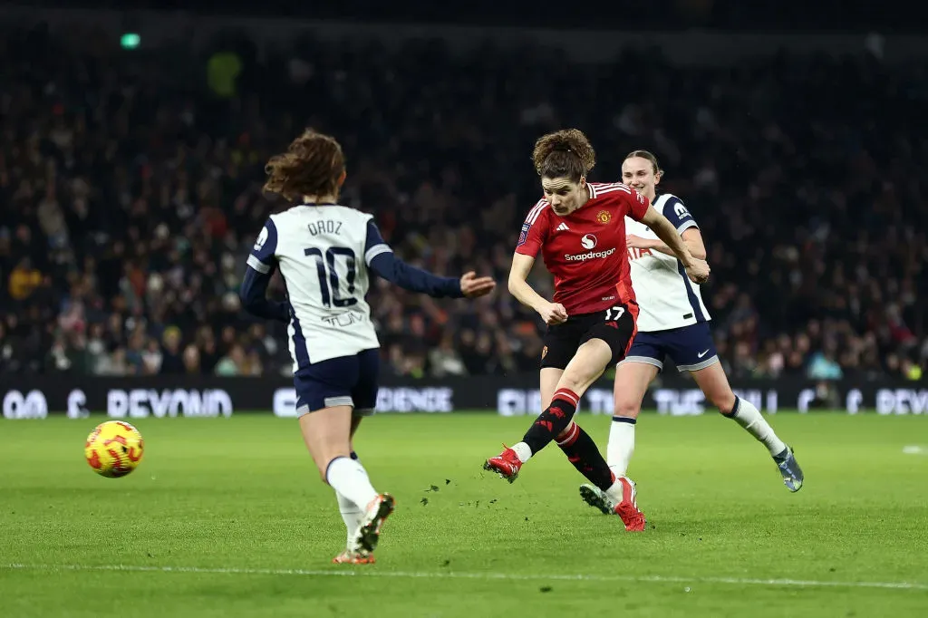 Manchester United e Tottenham estão separados por um ponto na Women’s Super League – Foto: James Fearn/Getty Images