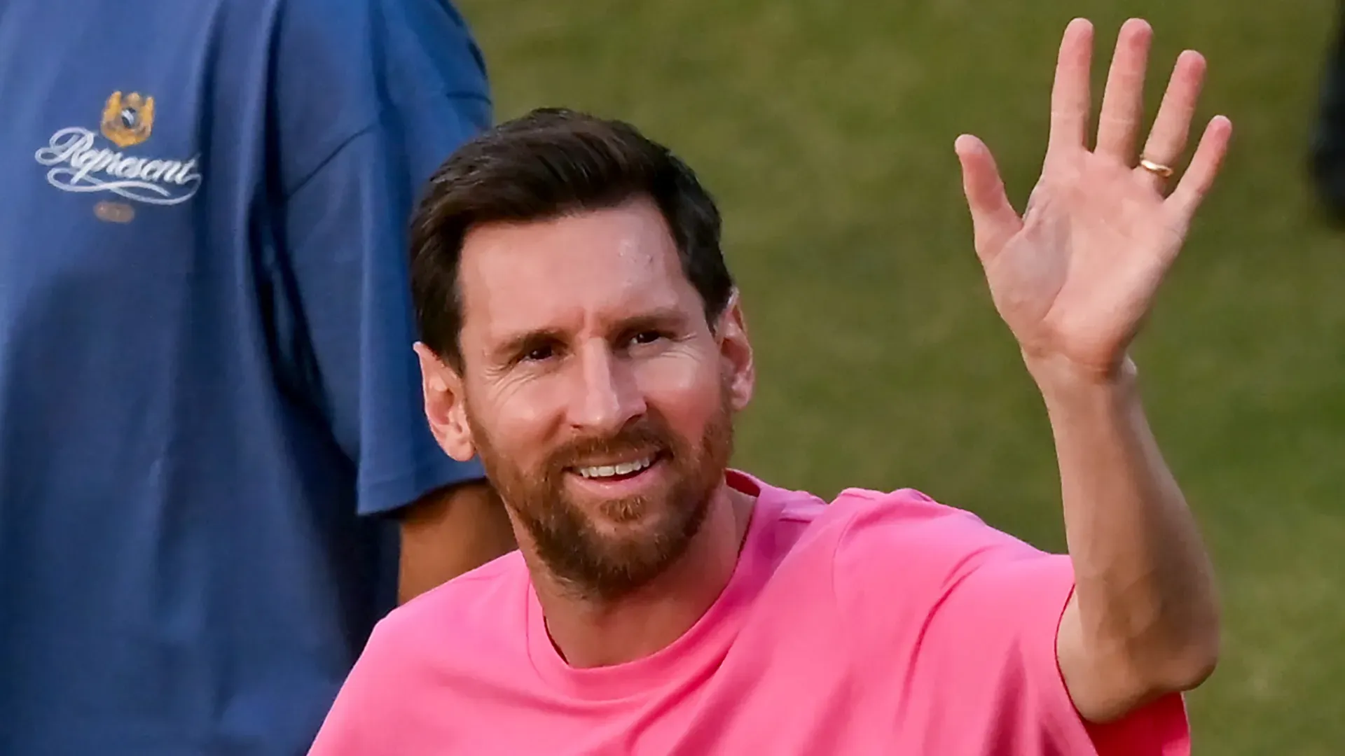 Lionel Messi, lendário atacante, fora de jogo do Inter Miami