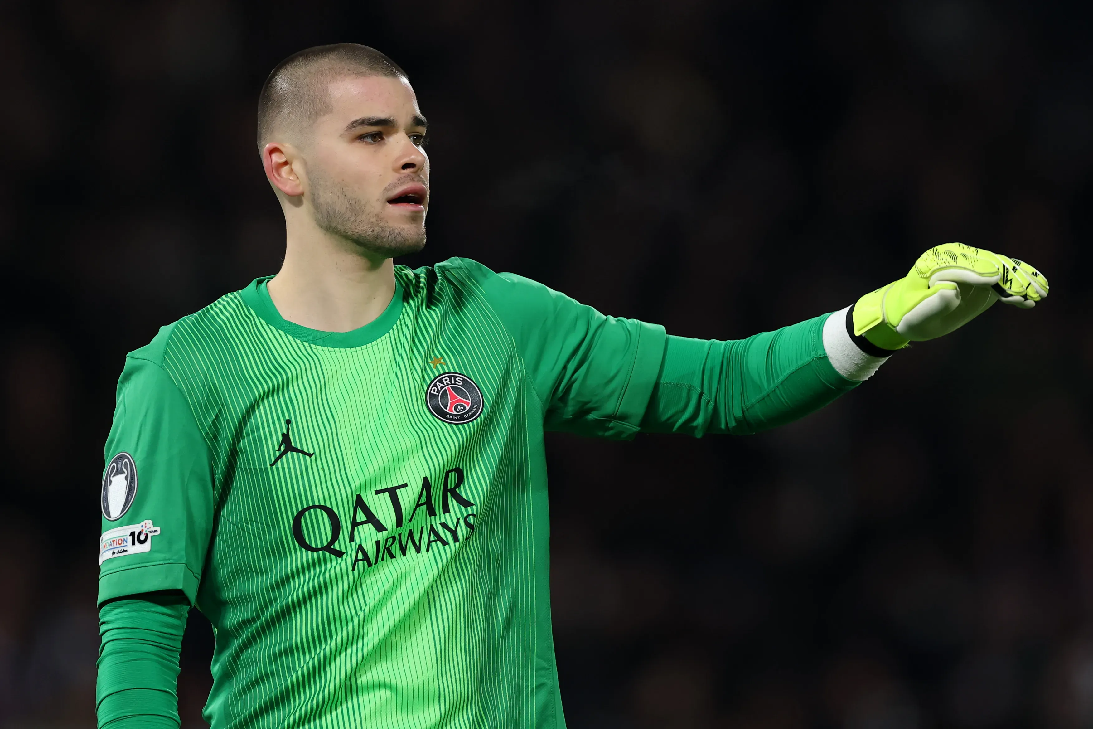 Lucas Chevalier pelo PSG. Foto: Justin Setterfield/Getty Images