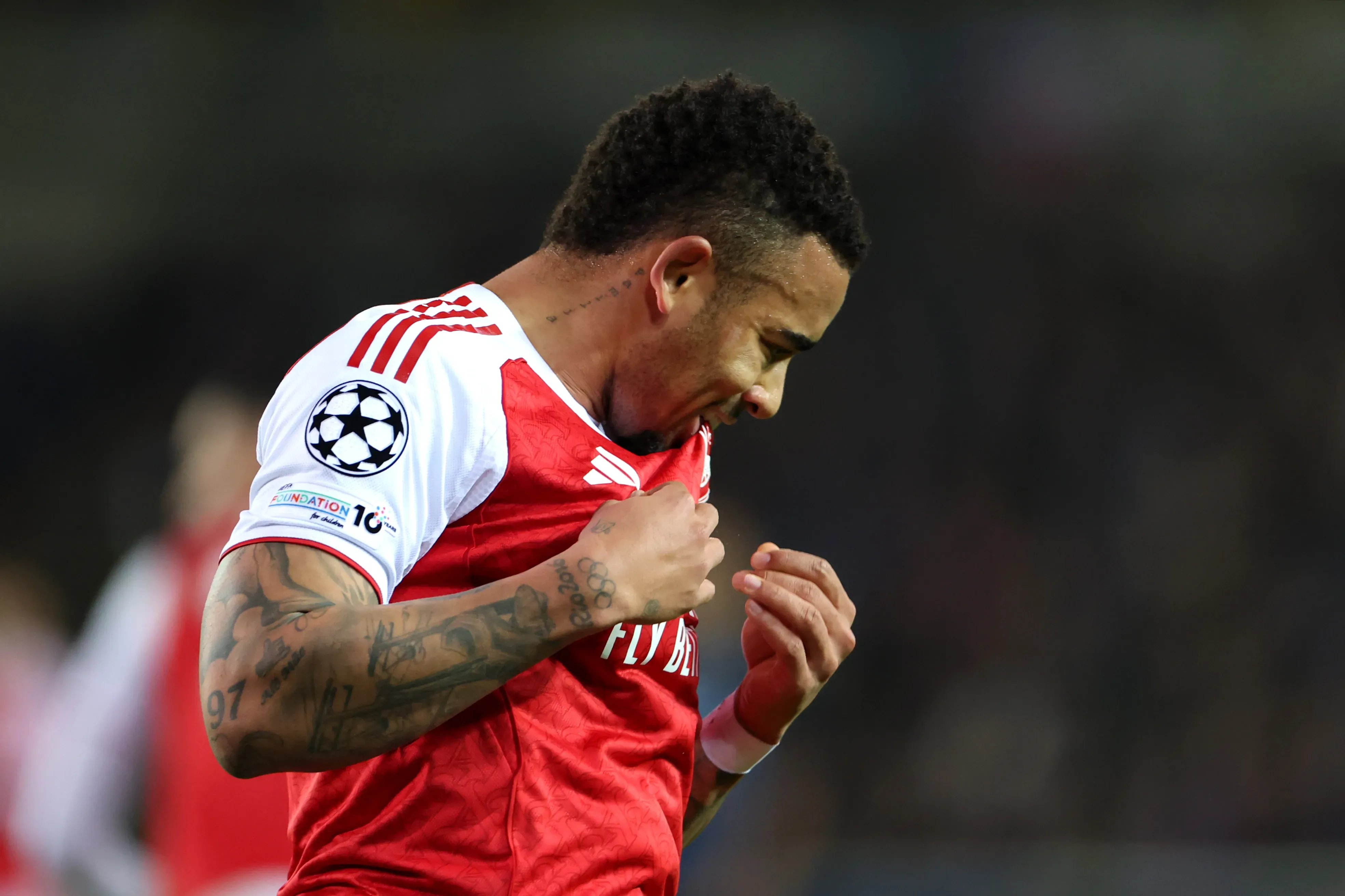 Gabriel Jesus quer ficar no Arsenal. Foto: Dean Mouhtaropoulos/Getty Images