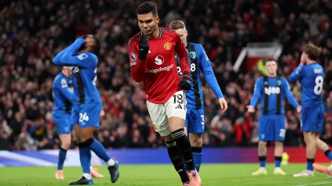 Casemiro comemorando gol do Manchester United contra o Bournemouth. Foto: Stu Forster/Getty Images