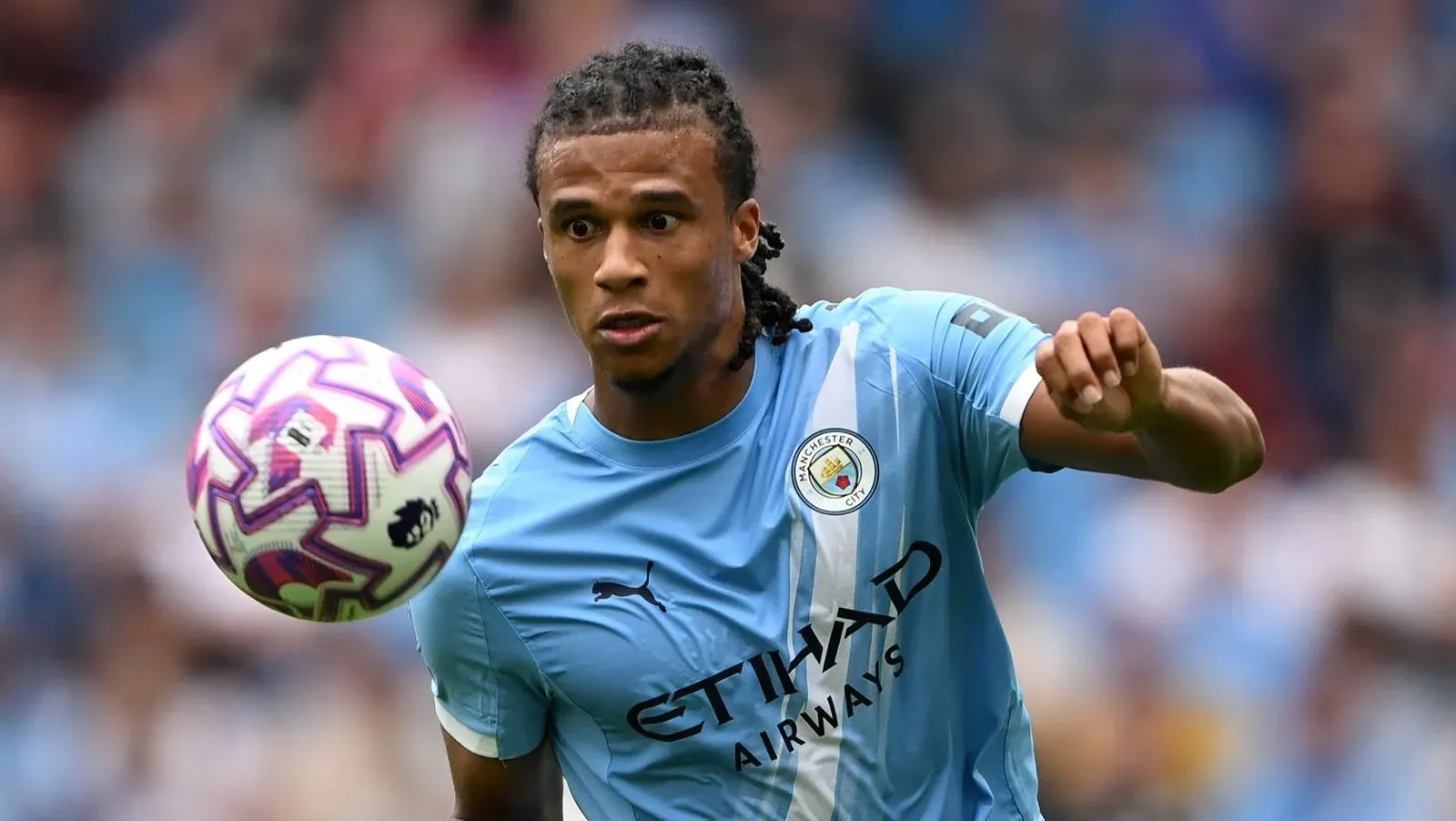 O Manchester City pode negociar Nathan Aké, que é alvo de pelo menos quatro clubes na Premier League (Foto: Shaun Botterill/Getty Images)