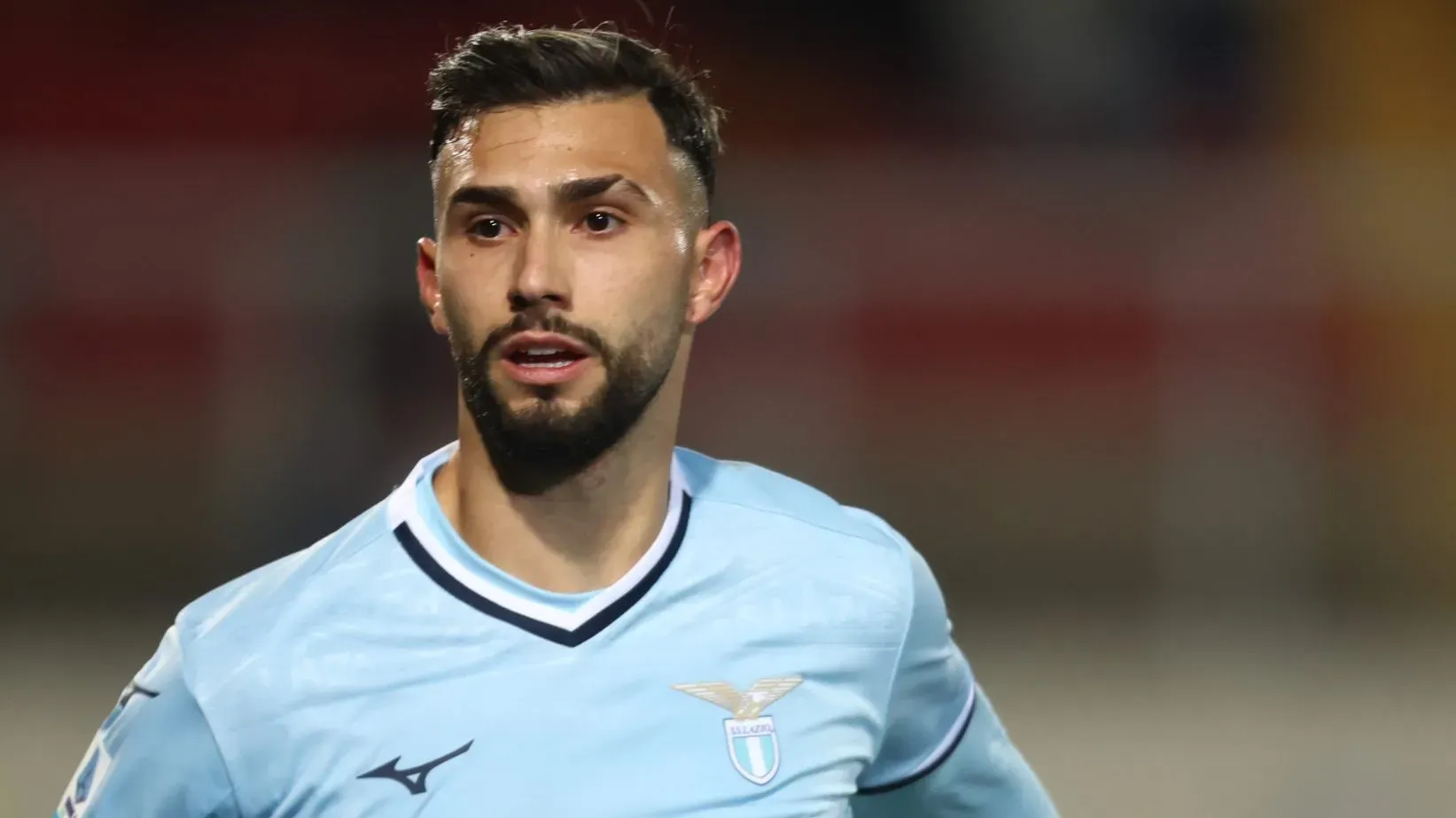 Taty Castellanos, em campo, com a camisa azul da Lazio