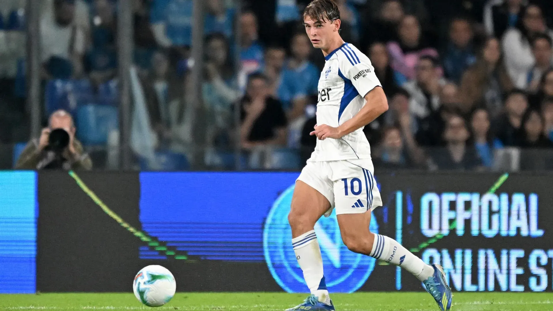 Nico Paz durante partida da Série A. Foto: Francesco Pecoraro/Getty Images