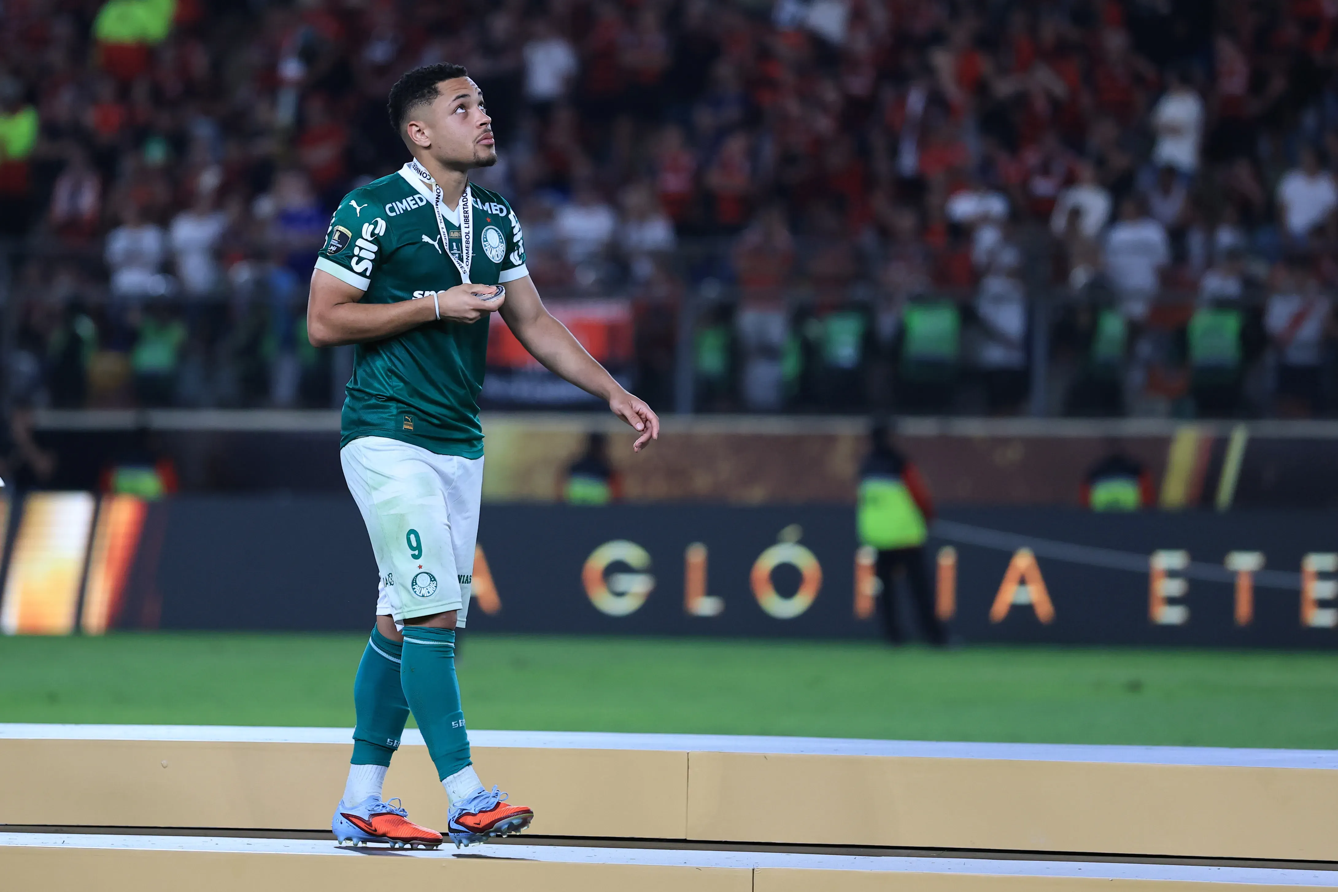 Vitor Roque entra na mira do Chelsea. Foto: Buda Mendes/Getty Images