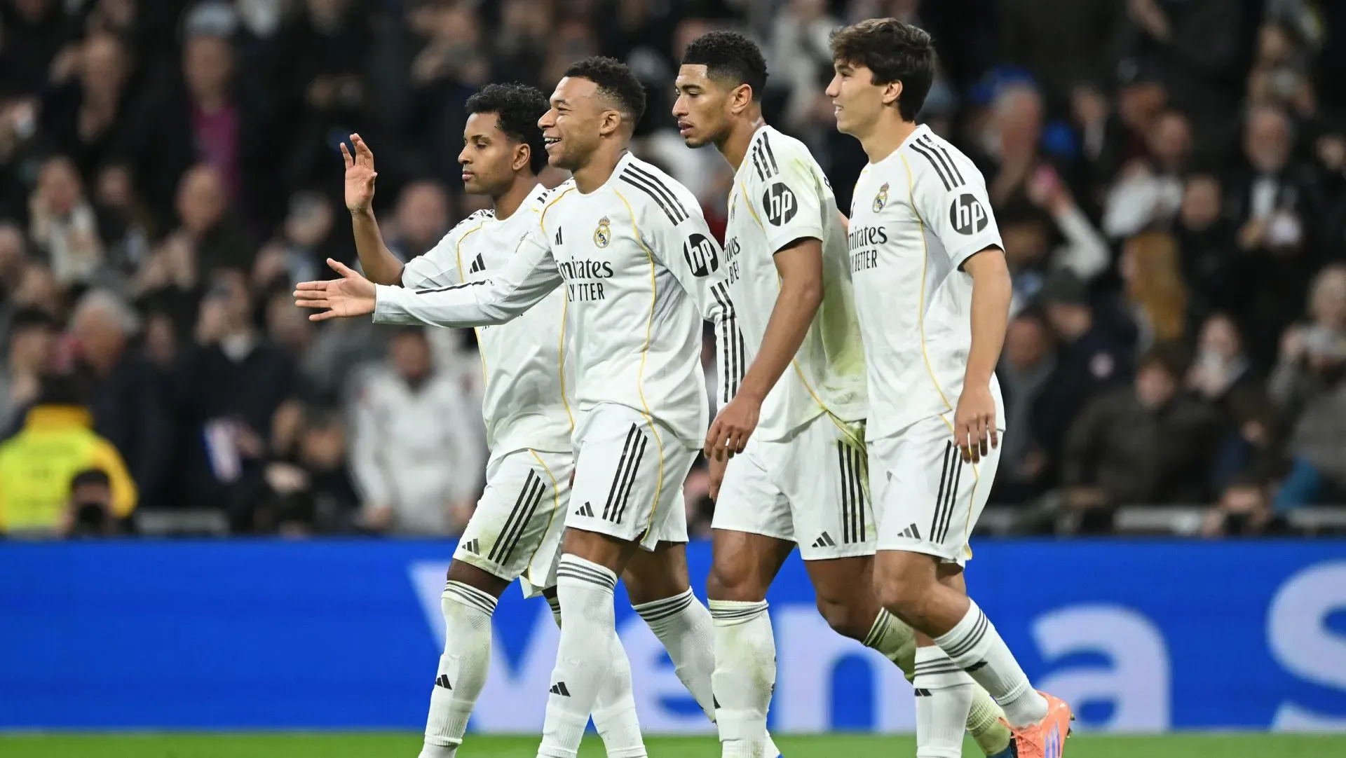 Real Madrid comemora gol durante partida da LaLiga. Foto: Denis Doyle/Getty Images