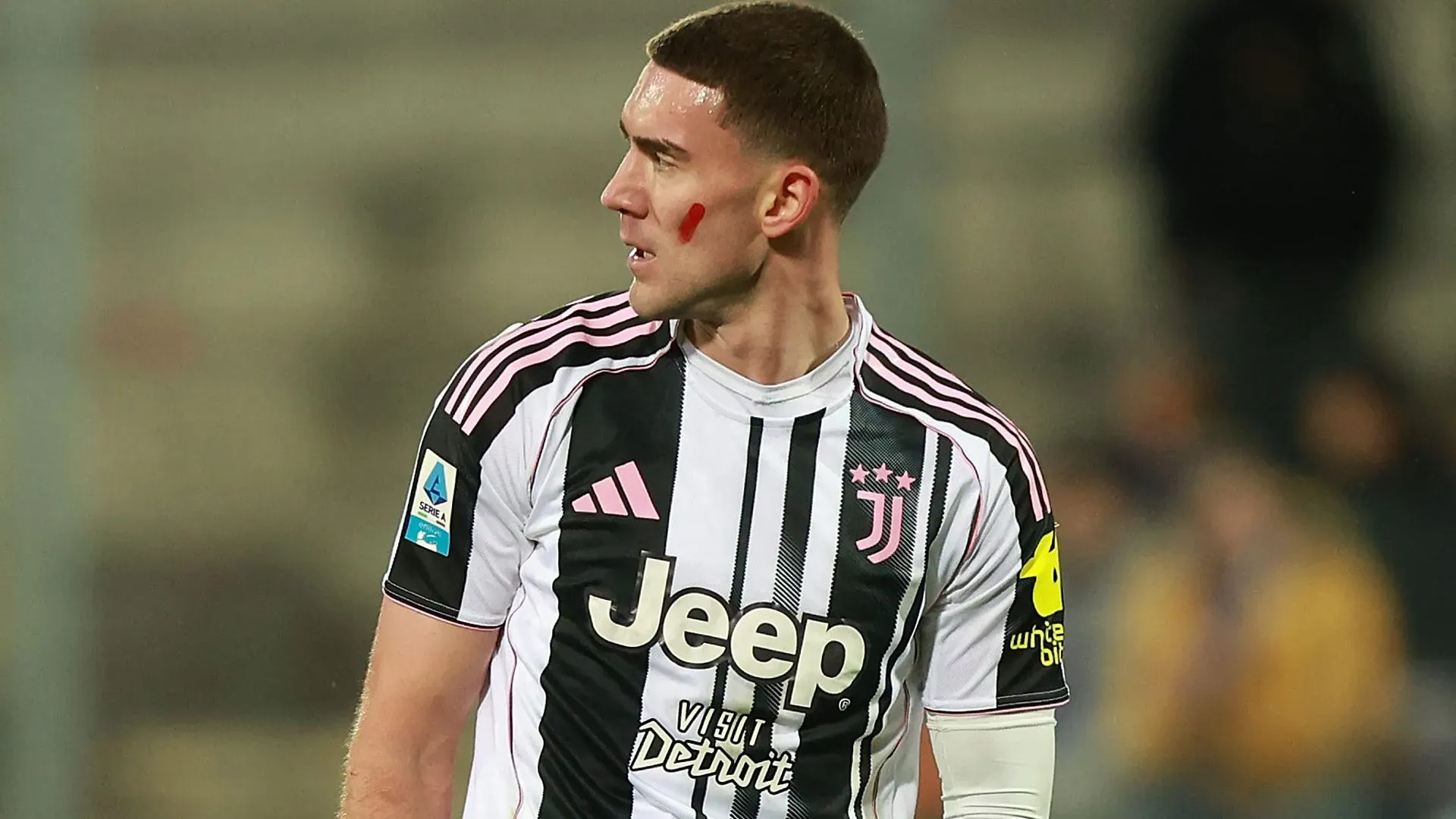 Vlahovic, jogador da Juventus, durante partida da equipe. (Photo by Gabriele Maltinti/Getty Images)