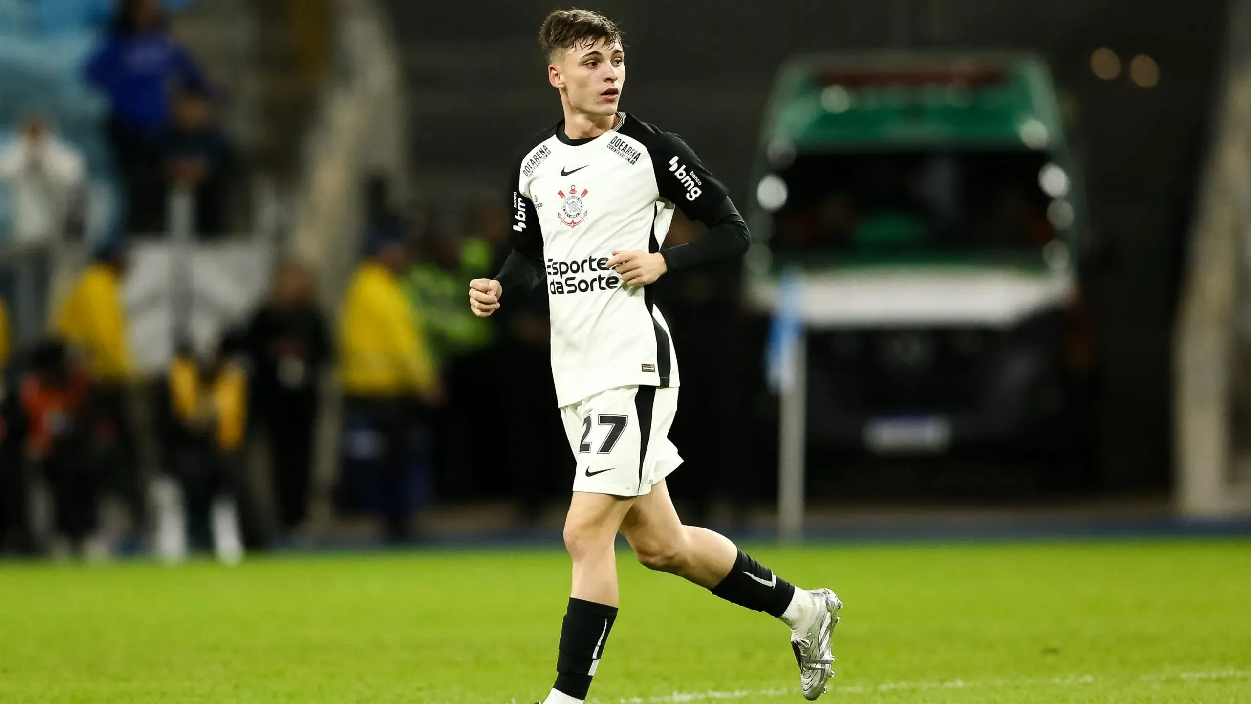 Breno Bidon em jogo do Corinthians. Foto: Pedro H. Tesch/Getty Images
