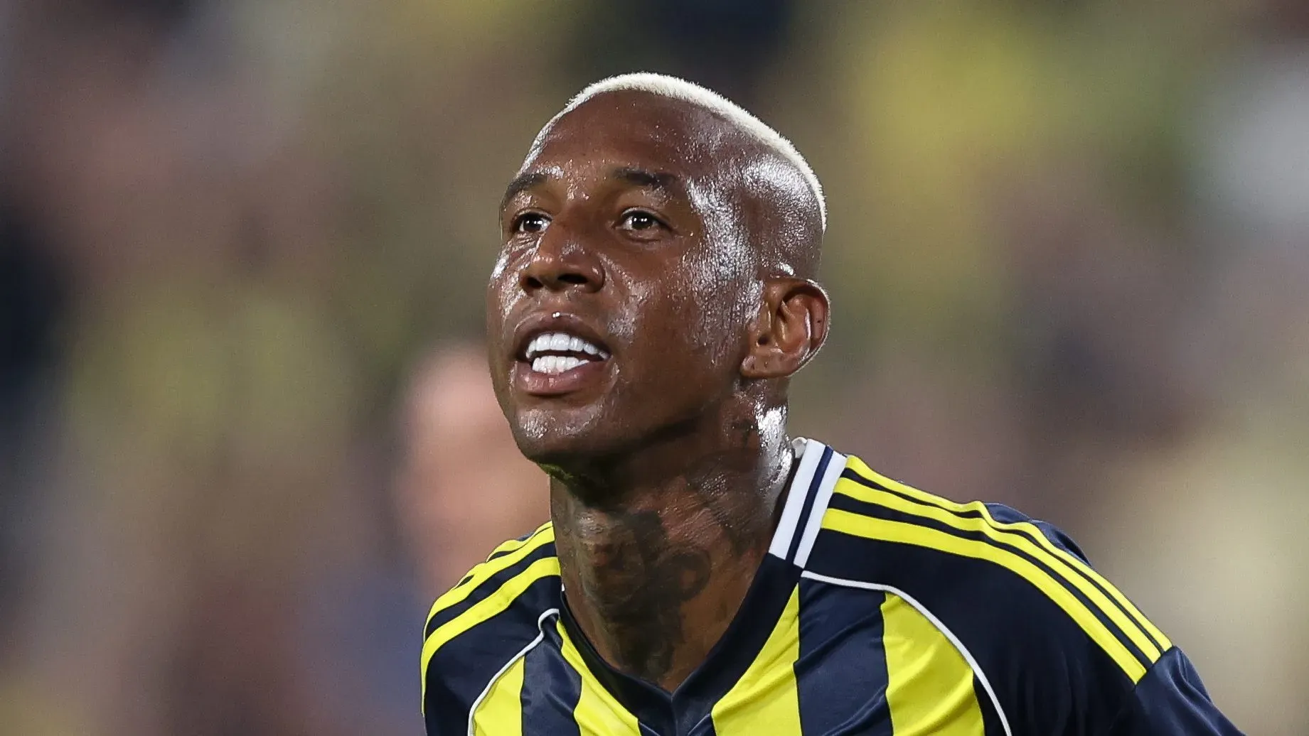 Anderson Talisca, jogador do Fenerbahçe. (Photo by Ahmad Mora/Getty Images)