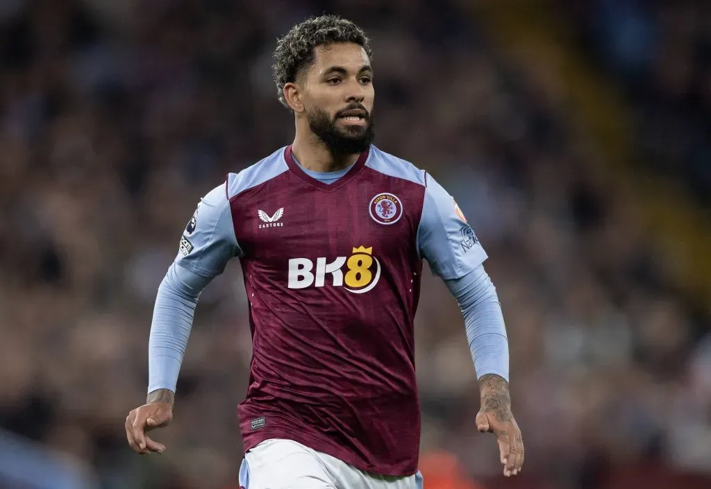 Douglas Luiz ao serviço do Aston Villa. Foto: Imago