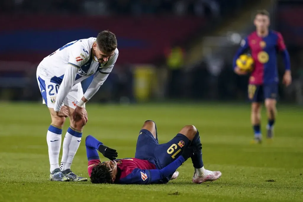 Yamal sentiu a lesão em jogo contra o Leganés. Foto: Imago