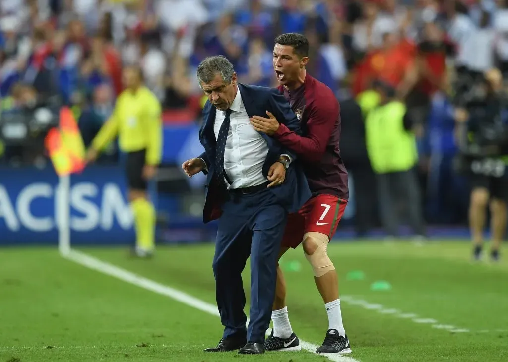 Fernando Santos e Cristiano Ronaldo na final do Euro 2016. Foto: Matthias Hangst/Getty Images