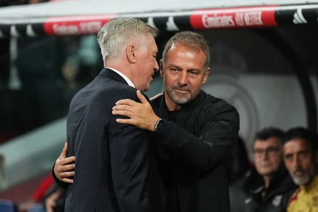 Real Madrid x Barcelona: Carlo Ancelotti e Hansi Flick. Foto: Angel Martinez/Getty Images.