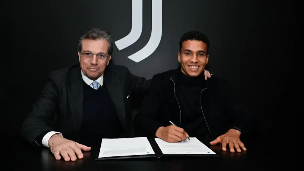 Lateral-direito custou 12,5 milhões de euros. Foto: JFC.