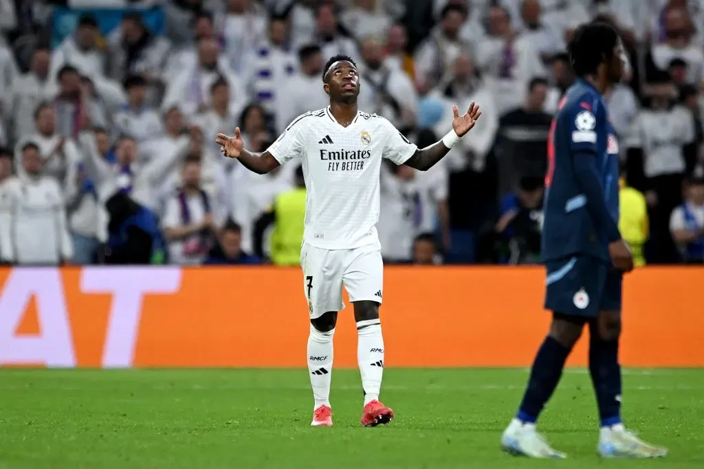 Vinícius Júnior bisou contra o Salzburgo. Foto: Getty Images
