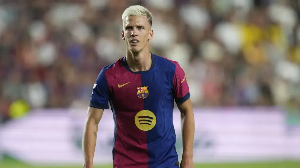 Dani Olmo, do Barcelona, está fora da estreia da Champions League. Foto: Imago