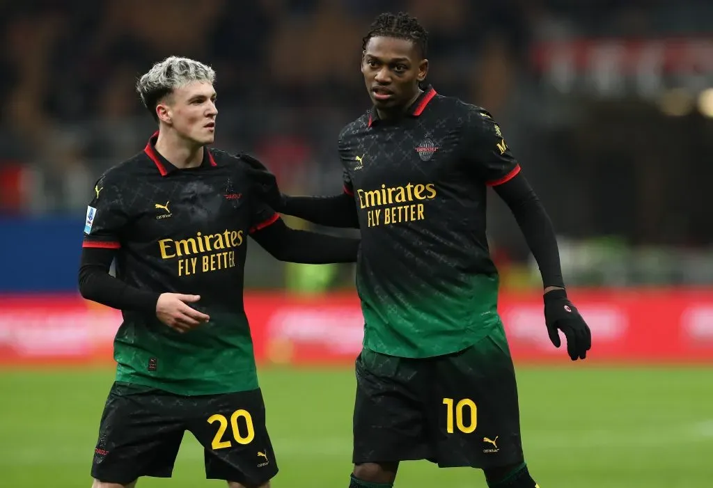 AC Milan recebe o Feyenoord. Foto: Getty Images