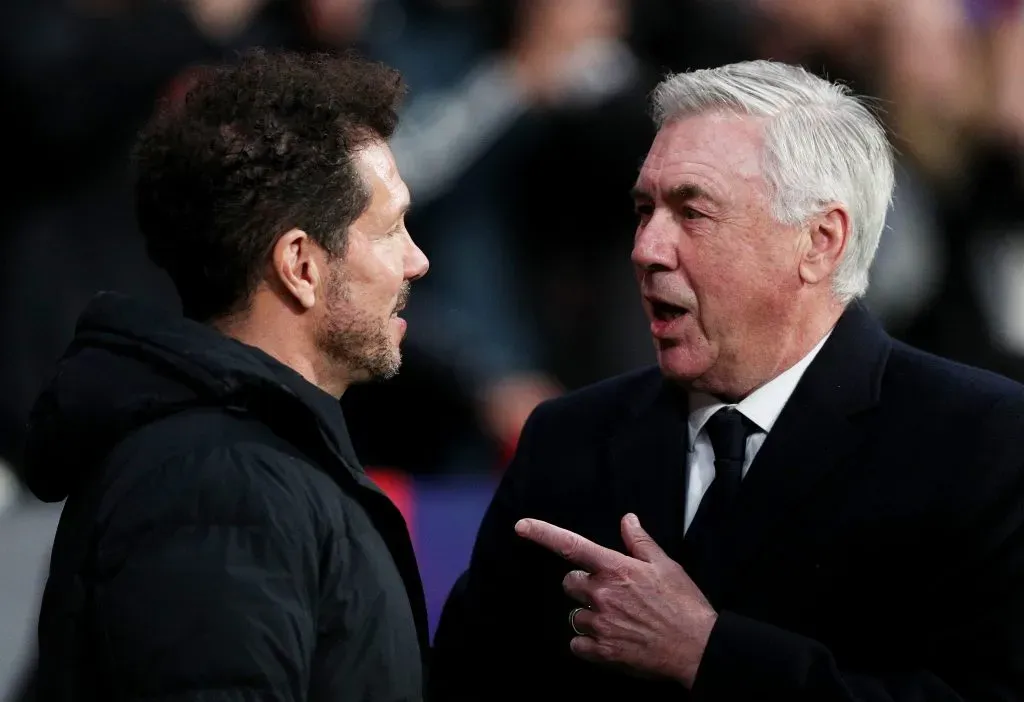 Diego Simeone e Carlo Ancelotti. Foto: Gonzalo Arroyo Moreno/Getty Images.
