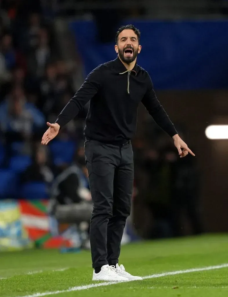 Ruben Amorim continua “no centro das atenções”. Foto: Juan Manuel Serrano Arce/Getty Images.