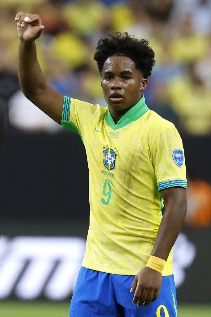 Endrick não esteve na convocatória inicial de Dorival. Foto: Kevork Djansezian/Getty Images.