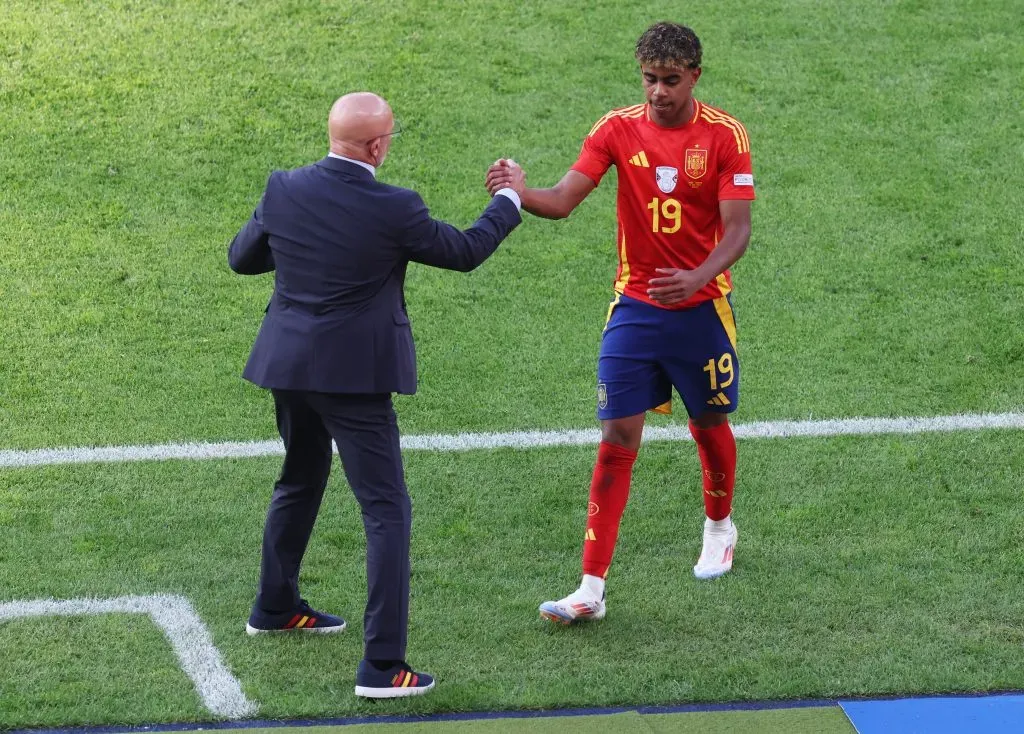 Luis de la Fuente e Lamine Yamal no Europeu 2024. Foto: Alex Livesey/Getty Images.