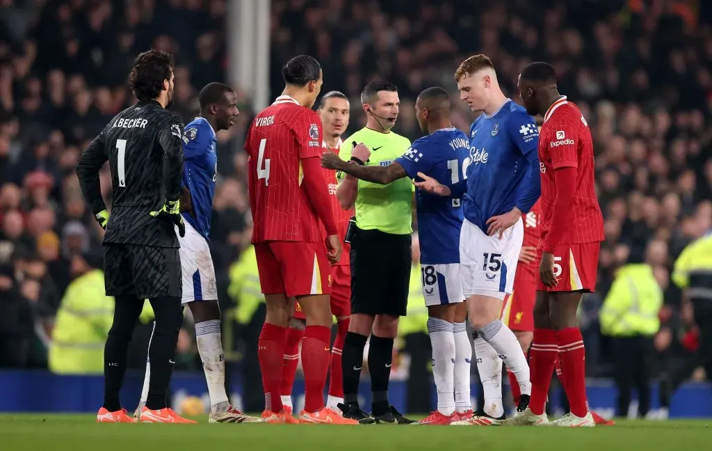 Imagens do Everton 2×2 Liverpool, em fevereiro deste ano. Foto: Carl Recine/Getty Images.