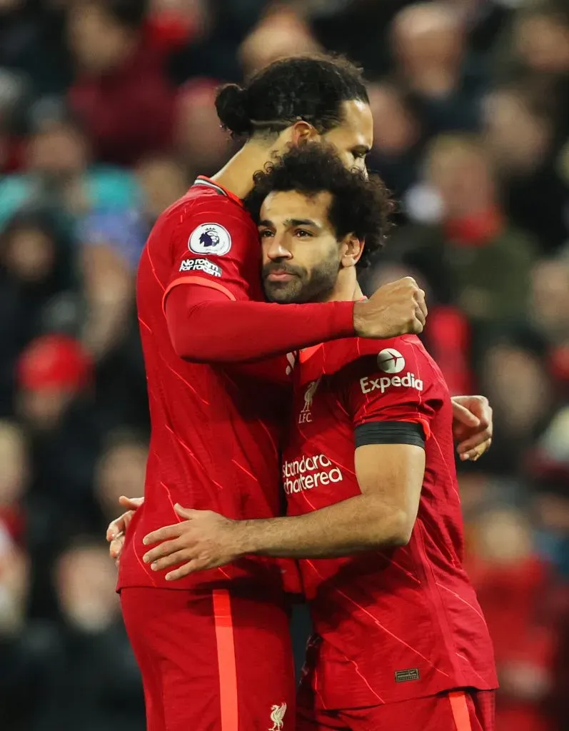 A ‘dupla” Van Dijk-Salah continuará a dar espetáculo com a camisola dos reds. Foto: Clive Brunskill/Getty Images.