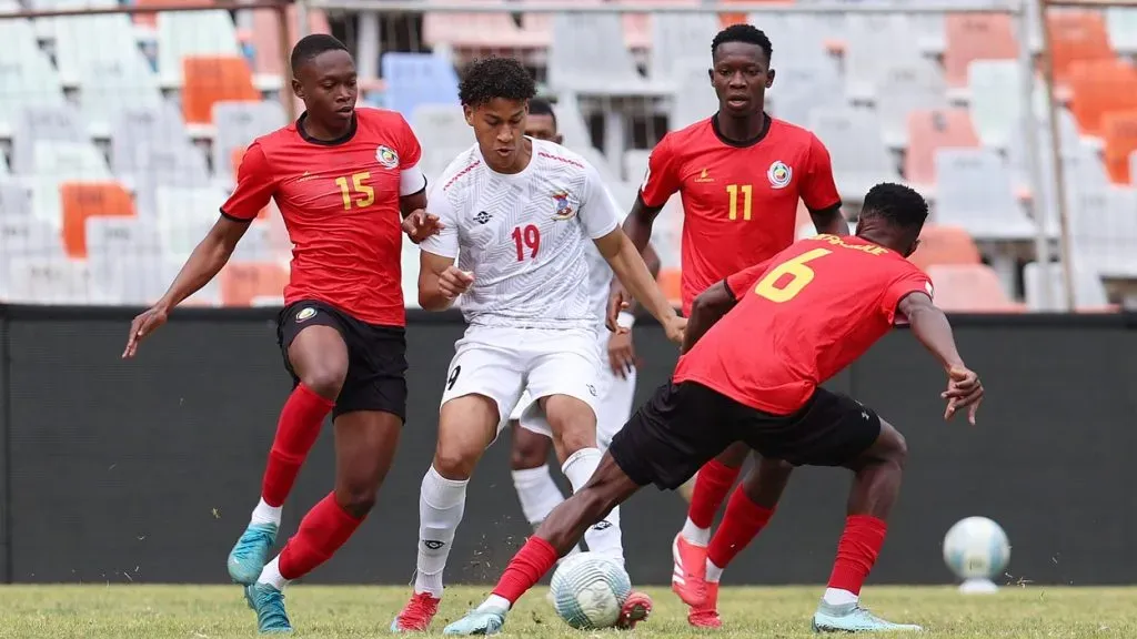 O jogo entre Moçambique e Maurícias foi bem animado, mas sem golos. Foto: facebook oficial da FMF