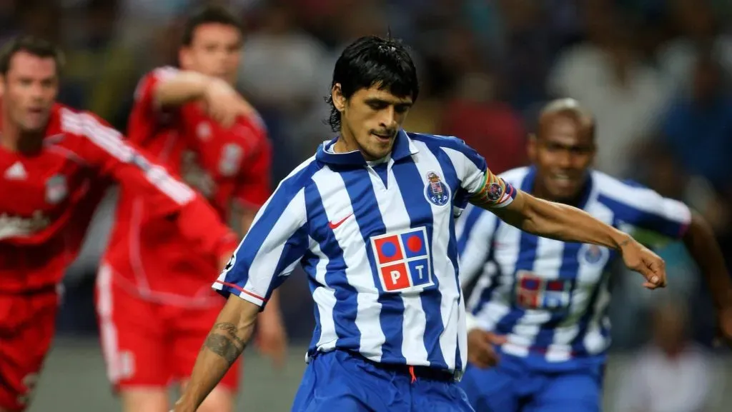 Lucho González no tempo de FC Porto. Foto: Mike Hewitt/Getty Images