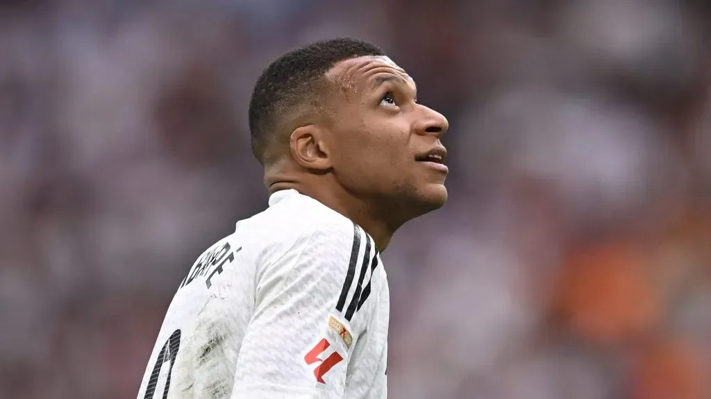 Kylian Mbappé está em dúvida no Real Madrid. Foto: Denis Doyle/Getty Images