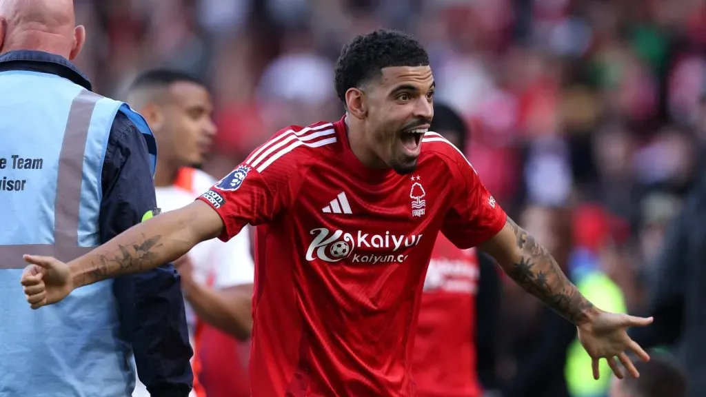 Morgan Gibbs-White também deixou o Nottingham Forest. Foto: Eddie Keogh/Getty Images