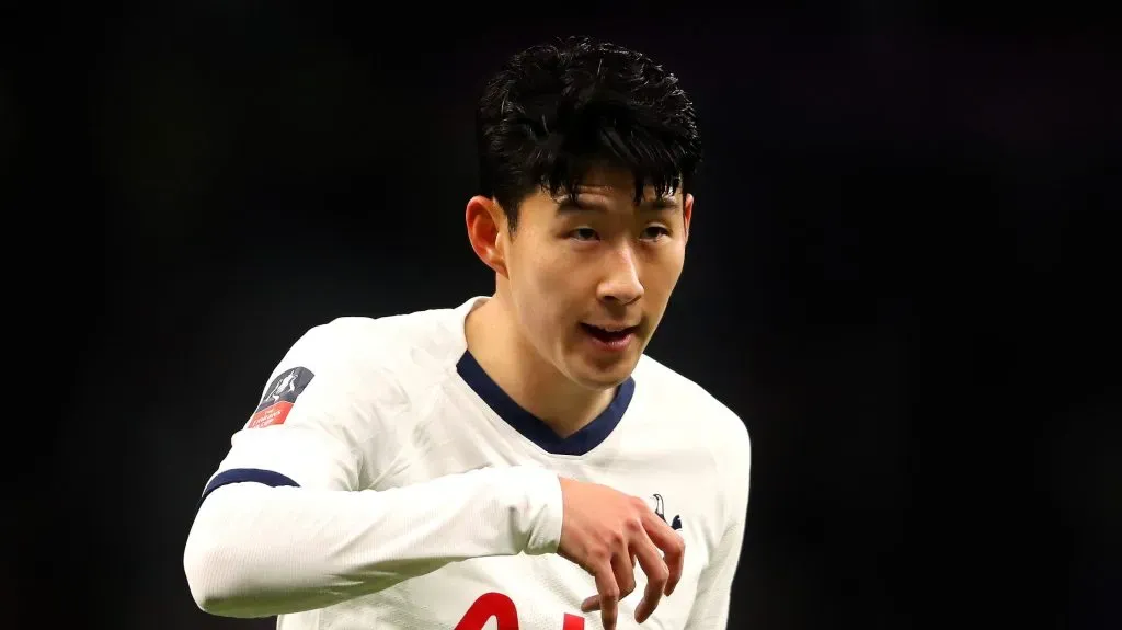 Heung-Min Son poderá estar de saída do Tottenham. Foto: James Chance/Getty Images)