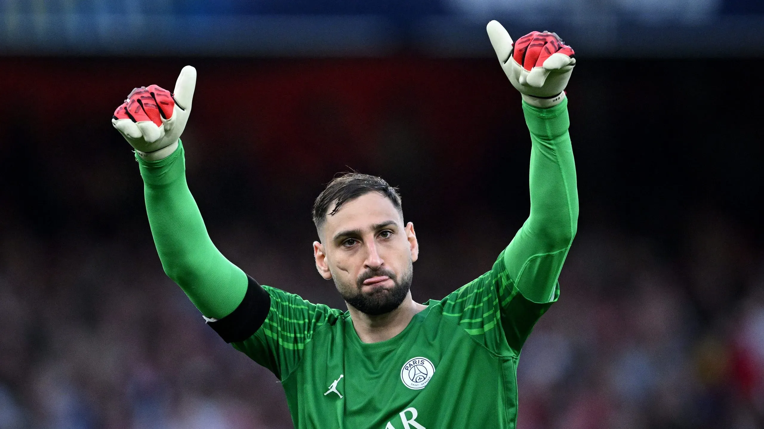 ‘Gigi’ Donnarumma está entusiasmado com a ideia de poder competir na Premier League.Foto: Justin Setterfield/Getty Images