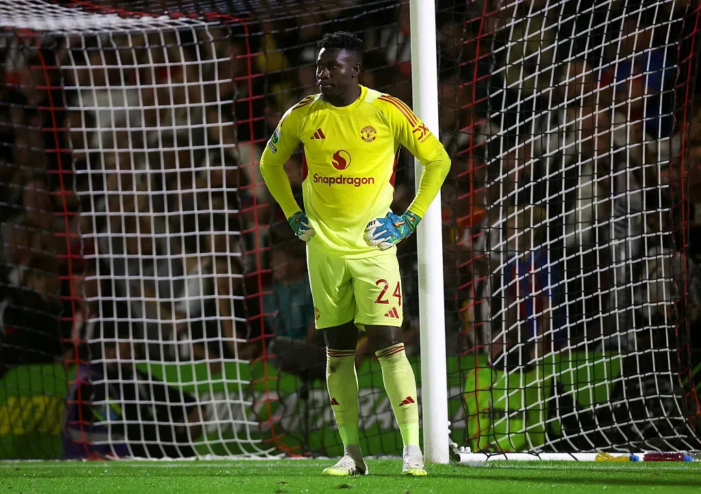 Andre Onana voltou a falhar ao serviço do Manchester United. Foto: Getty Images