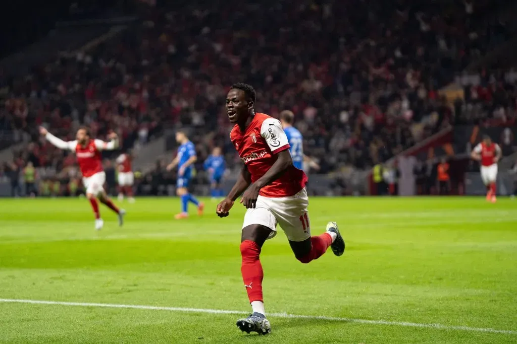 Roger Fernandes marcou o segundo golo dos arsenalistas. Foto: Imago