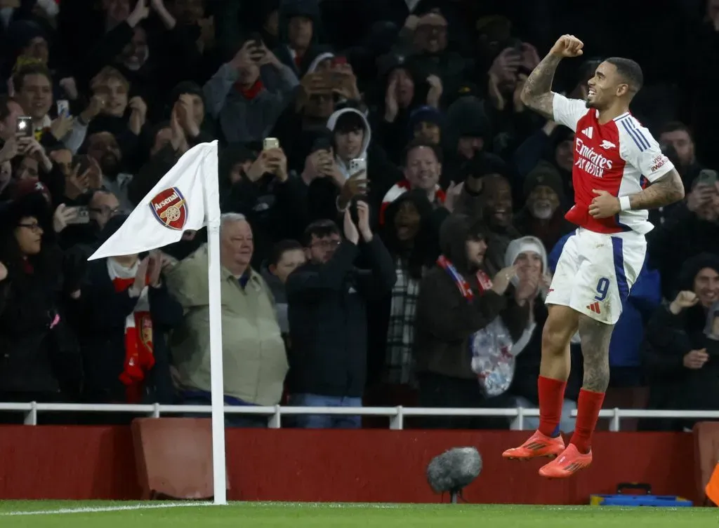 Gabriel Jesus celebrando golo ante o Palace. Foto: Imago