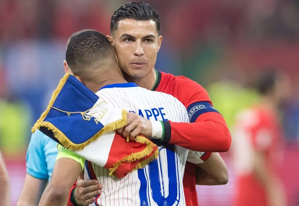 Mbappé e CR7 com as respetivas seleções. Foto: Imago.