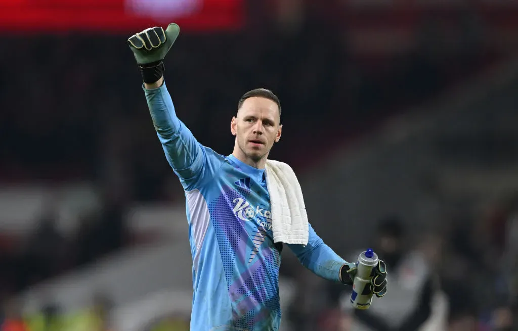 Matz Sels brilhou na reta final impedindo o bis de Jota e golos de Salah e Gakpo. Foto: Getty Images