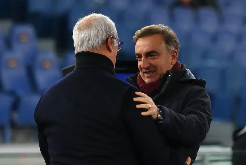 Carlos Carvalhal fez a antevisão do jogo, em conferência de imprensa. Foto: Paolo Bruno/Getty Images.