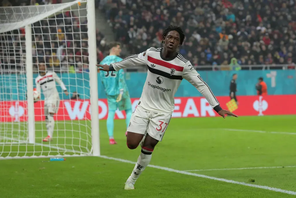 Kobbie Mainoo marcou o segundo golo do Manchester United. Foto: Getty Images