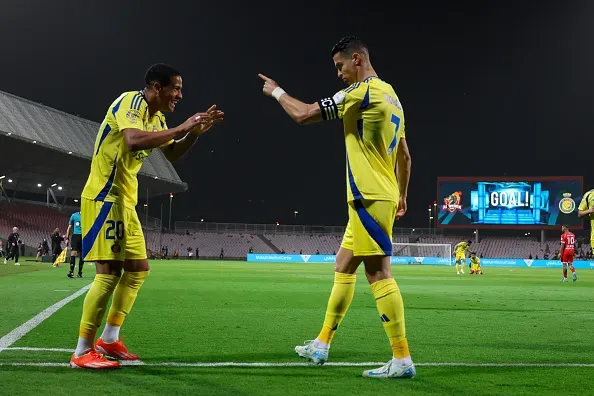 Ângelo e Cristiano Ronaldo celebrando o golo do Al-Nassr. Foto: Getty Images
