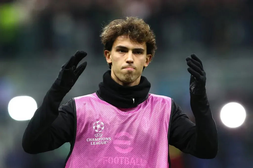 Félix tem sido dos jogadores mais visados, nos últimos jogos. Foto: Marco Luzzani/Getty Images.