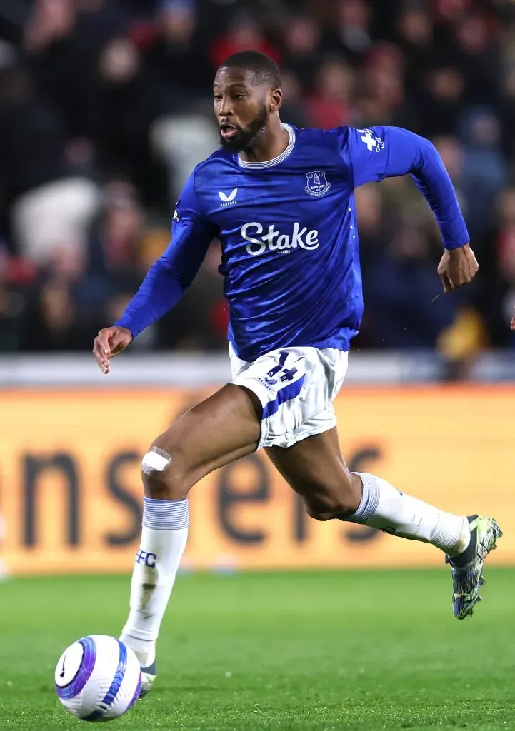 Beto, avançado luso-guineense do Everton. Foto: Warren Little/Getty Images.