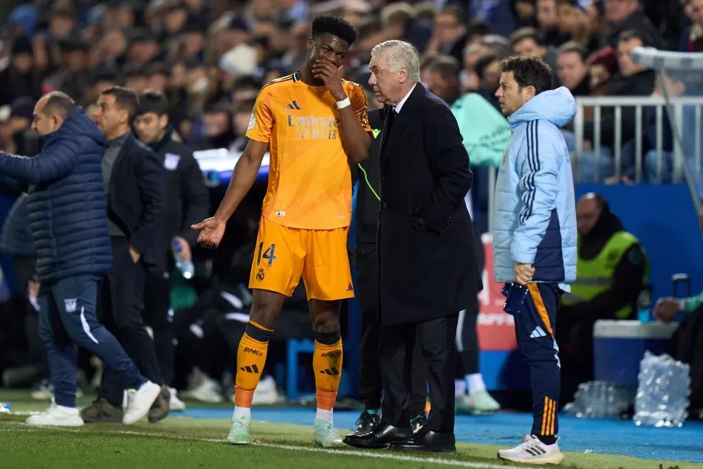 Tchouaméni e Ancelotti falaram em conferência de imprensa. Foto: Angel Martinez/Getty Images.