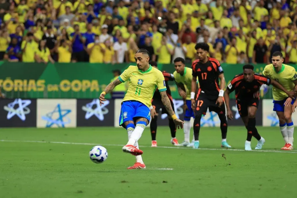 Raphinha, internacional brasileiro. Foto: Getty Images