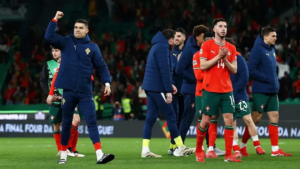 Cristiano Ronaldo festeja presença de Portugal nas meias-finais da Nations League. Foto: Getty Images.
